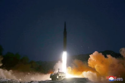 КНДР заявила про успішний запуск нової гіперзвукової ракети