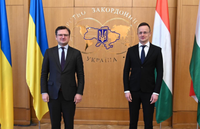 Сійярто приїде до України щоб влаштувати зустріч Орбана і Зеленського