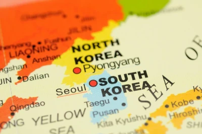 КНДР заявила, що більше не зацікавлена у возз'єднанні з Південною Кореєю