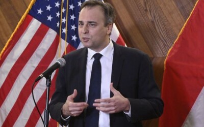 Посол США в Угорщині заявив, що Вашингтон відповість на безглузду антиамериканську риторику Орбана