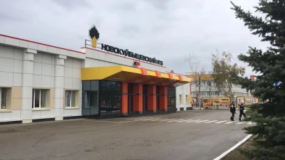 За даними росЗМІ, йдеться про Новокуйбишевський нафтопереробний завод, який 16 березня вже атакували дрони СБУ