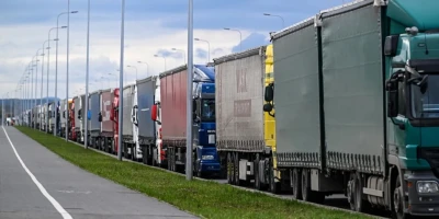 Польські фермери частково розблокували рух вантажівок