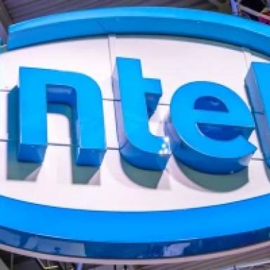 У Китаї заборонили використовувати чипи AMD та Intel на державних комп'ютерах