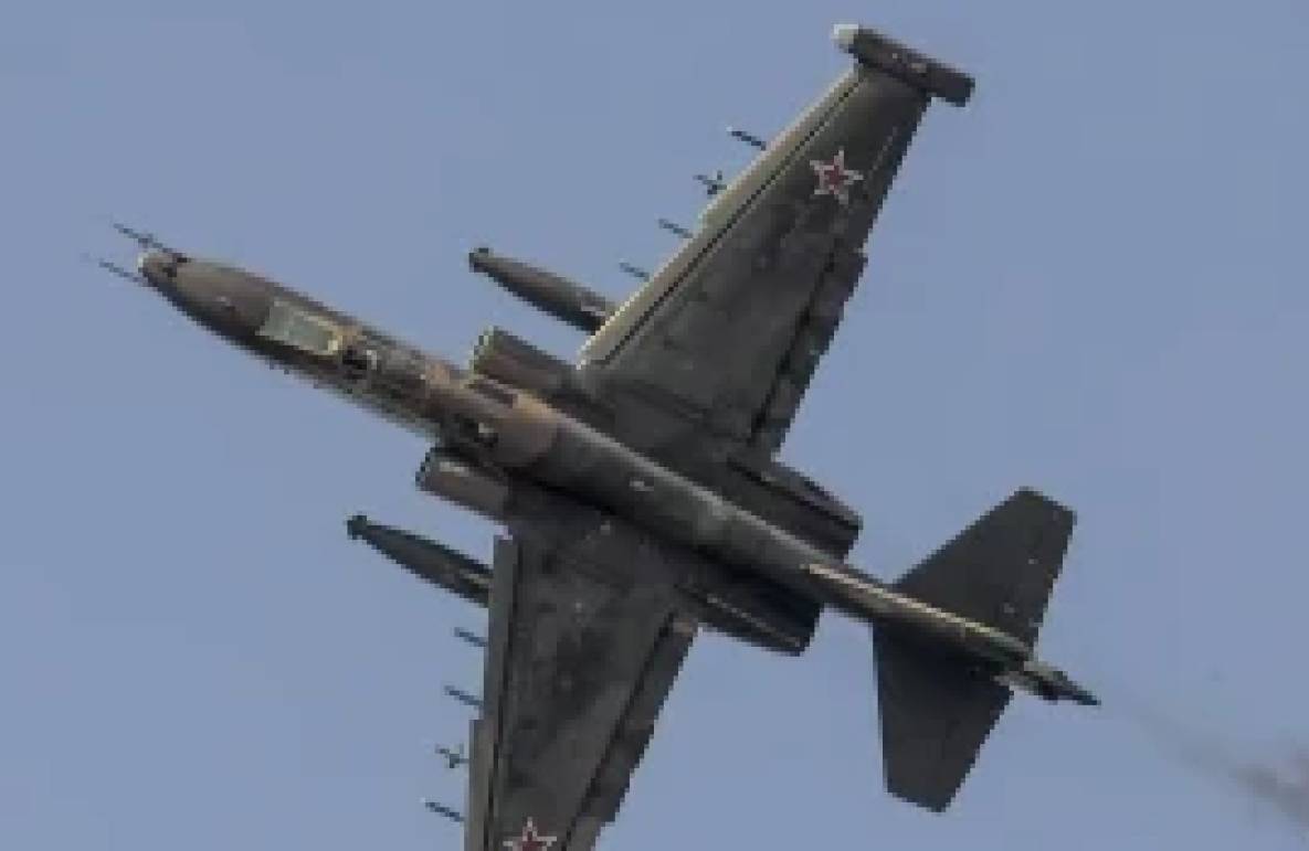 Над Донбасом збили черговий російський Су-25