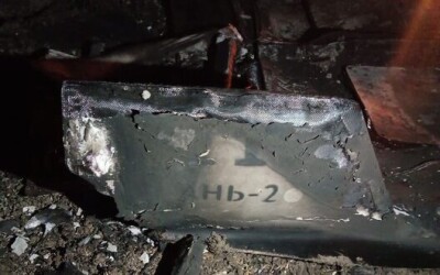 Атака дронів на Київщину: внаслідок падіння уламків була пожежа на території підприємства, є пошкодження