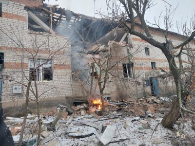 "Шахед" влучив у будинок у Есманській громаді Сумщини, люди опинилися під завалами