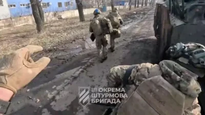 Українські солдати у Авдіївці. Кадр з відео, опублікованого 17 лютого