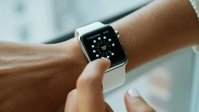 Apple планувала зробити Apple Watch сумісними з Android