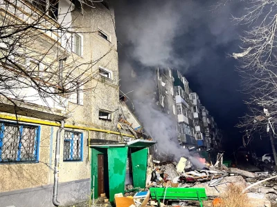 Внаслідок атаки окупантів було повністю зруйновано 15 квартир