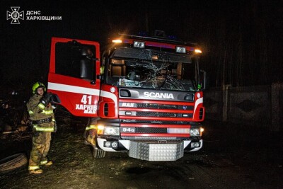 Атака дронами на Харків: внаслідок повторного удару постраждали рятувальник та поліцейський