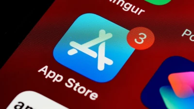 Apple видалила з китайського App Store Telegram, WhatsApp і Signal
