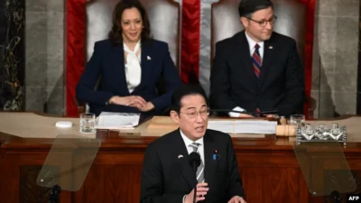 Прем’єр-міністр Японії Фуміо Кішіда виступає на спільному засіданні Конгресу США у Вашингтоні 11 квітня 2024 року.