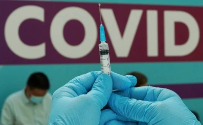 Науковці назвали побічні ефекти вакцини проти COVID-19