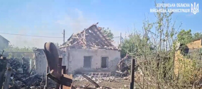 Росіяни минулої доби атакували чотири населені пункти Херсонщини, є загиблий. Пізно ввечері вдарили по Нікополю дроном-камікадзе