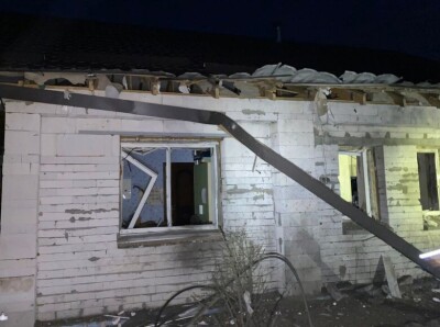 Ворог атакував дронами Дніпропетровщину, постраждала родина, пошкоджено будинки