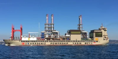 Україна веде переговори з Туреччиною щодо оренди кораблів-електростанцій
