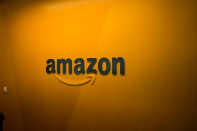 Колишній працівник Amazon звинуватив компанію у продажу технології роспізнавання облич росіянам