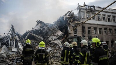 Руйнування в Миколаєві, пожежа в Одесі: названі наслідки третьої поспіль нічної атаки