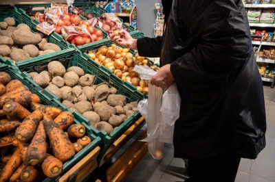 В Україні можуть замінити базовою соцдопомогою прожитковий мінімум, від якого планують відмовитись