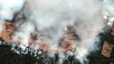 Наслідки ударів безпілотників по російській військовій базі в місті Торопець Тверської області (Росія), що майже за 500 кілометрів від українського кордону. 18 вересня 2024 року. Maxar Technologies/REUTERS