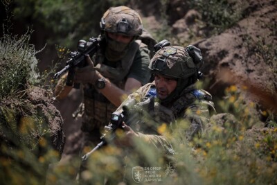 "Противник напирає живою силою": у ЗСУ розповіли про найскладніші напрямки фронту