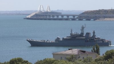 Повітряні сили знищили російський великий десантний корабель "Новочеркаськ"