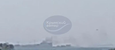 У Криму прогриміли вибухи: підіймається дим