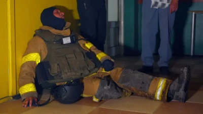 Пожежники беруть на себе один з голоних ударів під час російських атак
