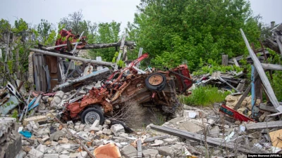 ОВА: на Херсонщині російські військові скинули вибухівку із дрона, поранений тракторист