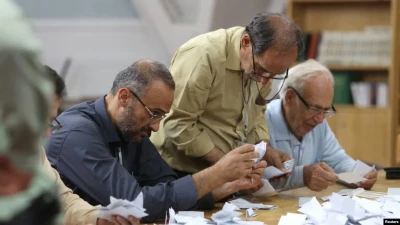 Попередні результати президентських виборів в Ірані: кандидат-реформатор має невелику перевагу