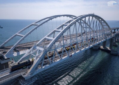 Кібератака в Криму: зупинено рух по Керченському мосту, - джерело