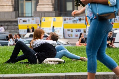 Де мозок відчуває кохання та який тип любові є найсильнішим: відповідь вчених здивувала