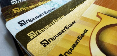 ПриватБанк запустив доставку платіжних карток поштою до шести країн Європи