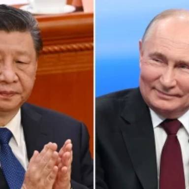 Сі Цзіньпін зустрів Путіна в Пекіні